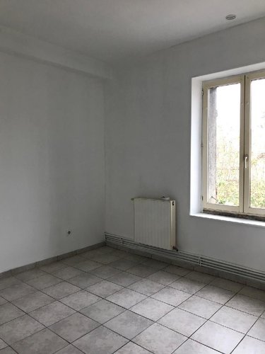 Immeuble a vendre Génelard 71420 Saône-et-Loire 279 m2  155000 euros