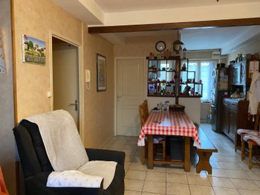 Immeuble a vendre Génelard 71420 Saône-et-Loire 279 m2  155000 euros