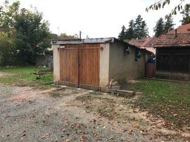 Immeuble a vendre Génelard 71420 Saône-et-Loire 279 m2  155000 euros