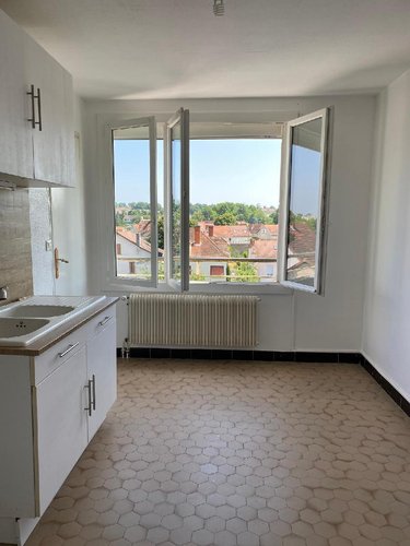 Appartement a vendre Paray-le-Monial 71600 Saône-et-Loire 72 m2 3 pièces 94920 euros