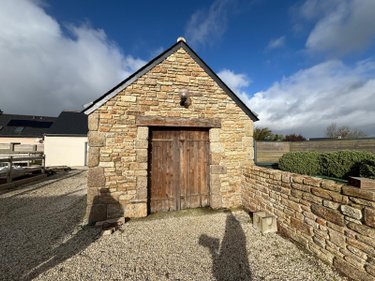 Maison a vendre Plouvien 29860 Finistère 177 m2 7 pièces 518570 euros