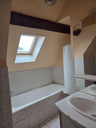 Location appartement Vailly-sur-Aisne 02370 Aisne 29 m2  385 euros