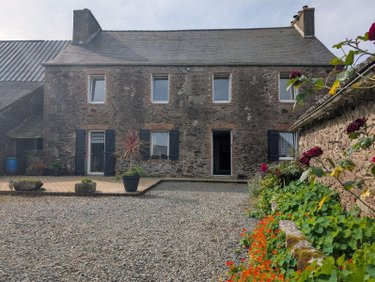 Maison a vendre Loc-Eguiner-Saint-Thégonnec 29410 Finistère 190 m2 9 pièces 362200 euros