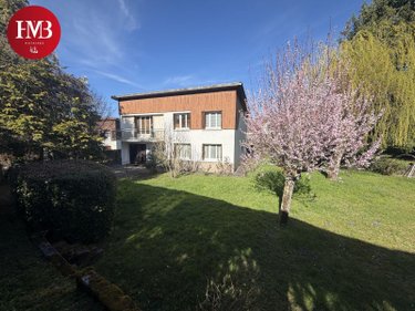 Maison a vendre Arpajon-sur-Cère 15130 Cantal 170 m2 9 pièces 168800 euros