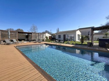 Maison a vendre Saint-Denis-de-Pile 33910 Gironde 208 m2 7 pièces 640000 euros