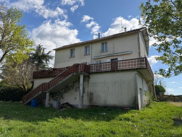 Maison a vendre Lacapelle-Marival 46120 Lot 225 m2 10 pièces 152800 euros
