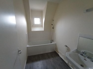 Immeuble a vendre Condé-en-Normandie 14110 Calvados 426 m2  230200 euros