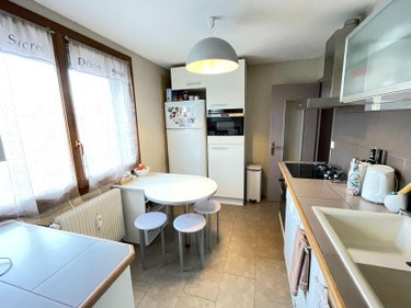 Appartement a vendre Manosque 04100 Alpes-de-Haute-Provence 82 m2 4 pièces 169000 euros