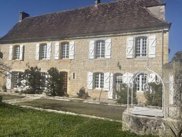 Maison a vendre Gourdon 46300 Lot 200 m2 8 pièces 365000 euros