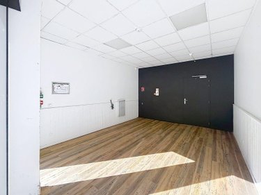 Fonds et murs commerciaux a vendre Bordeaux 33000 Gironde 58 m2  198500 euros