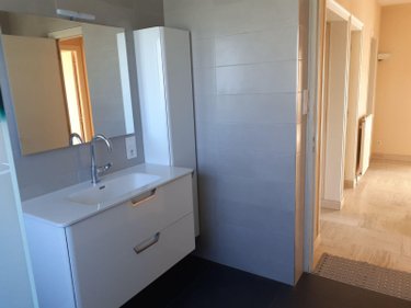 Location maison Vitré 35500 Ille-et-Vilaine 141 m2 7 pièces 990 euros