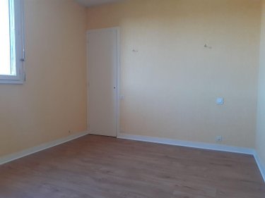 Location maison Vitré 35500 Ille-et-Vilaine 141 m2 7 pièces 990 euros