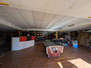 Fonds et murs commerciaux a vendre Clohars-Carnoët 29360 Finistère 1500 m2  498720 euros