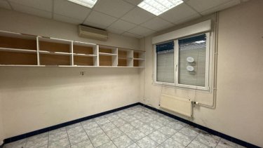 Fonds et murs commerciaux a vendre Fagnières 51510 Marne 438 m2  399000 euros