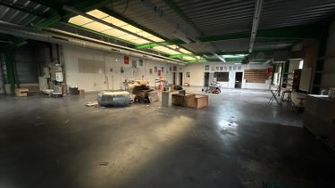 Fonds et murs commerciaux a vendre Fagnières 51510 Marne 438 m2  399000 euros