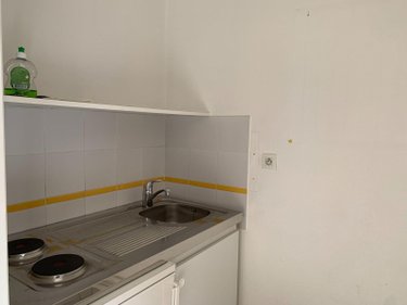 Location fonds et murs commerciaux Saint-Gilles 35590 Ille-et-Vilaine 47 m2  735 euros