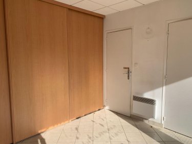 Location fonds et murs commerciaux Saint-Gilles 35590 Ille-et-Vilaine 47 m2  735 euros