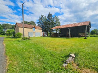 Bien agricole a vendre Neuillay-les-Bois 36500 Indre  32500 euros