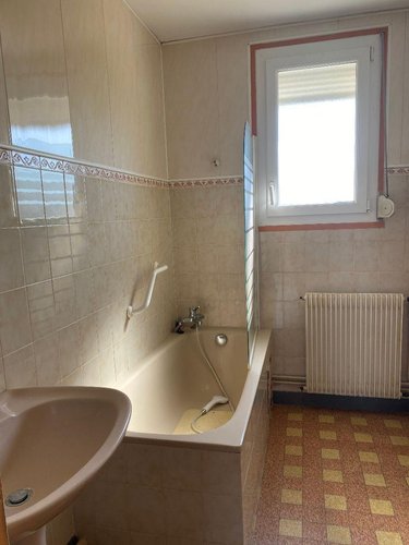 Appartement a vendre Paray-le-Monial 71600 Saône-et-Loire 68 m2 3 pièces 80000 euros