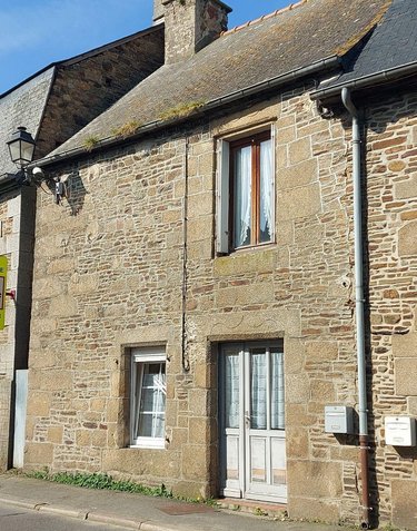 Maison a vendre Bazouges-la-Pérouse 35560 Ille-et-Vilaine 102 m2 4 pièces 81000 euros