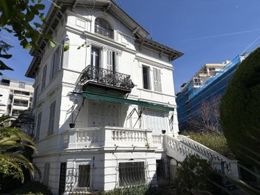 propriete a vendre Antibes 06600 Alpes-Maritimes 355 m2 12 pièces 2495000 euros