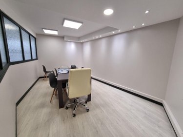 Location fonds et murs commerciaux Marcigny 71110 Saône-et-Loire 110 m2  650 euros