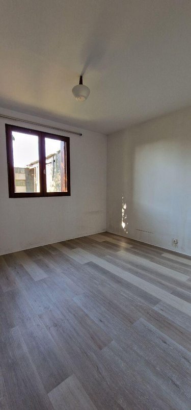 Maison a vendre Sainte-Radegonde 79100 Deux-Sèvres 87 m2 3 pièces 75500 euros