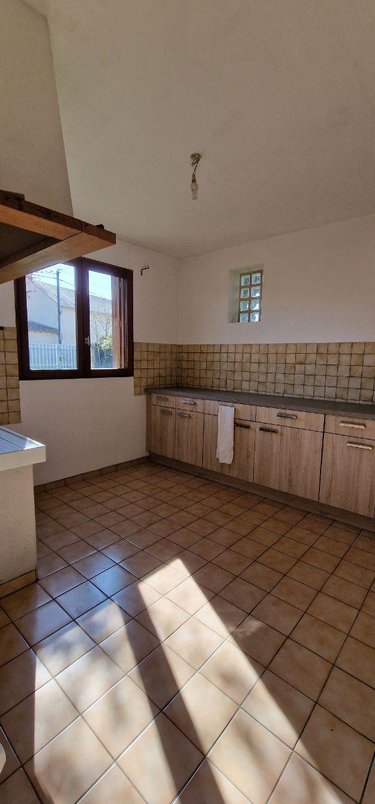 Maison a vendre Sainte-Radegonde 79100 Deux-Sèvres 87 m2 3 pièces 75500 euros