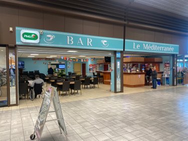 Location fonds et murs commerciaux Mâcon 71000 Saône-et-Loire 119 m2  1920 euros
