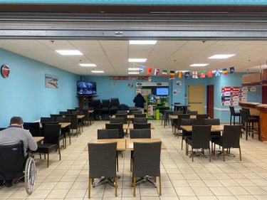 Location fonds et murs commerciaux Mâcon 71000 Saône-et-Loire 119 m2  1920 euros