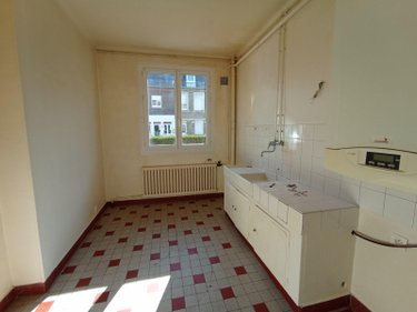 Immeuble a vendre Condé-en-Normandie 14110 Calvados 144 m2  119455 euros