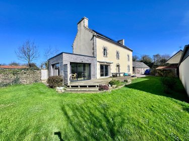 Maison a vendre Lannilis 29870 Finistère 190 m2 8 pièces 398155 euros