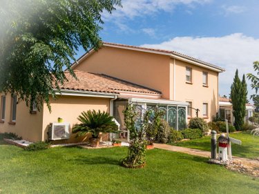 Maison a vendre Saint-Gilles 30800 Gard 125 m2 5 pièces 265000 euros