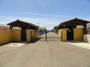 Maison a vendre Saint-Gilles 30800 Gard 107 m2 5 pièces 265000 euros