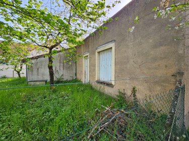 Maison a vendre Saint-Amand-Montrond 18200 Cher 132 m2 7 pièces 94340 euros