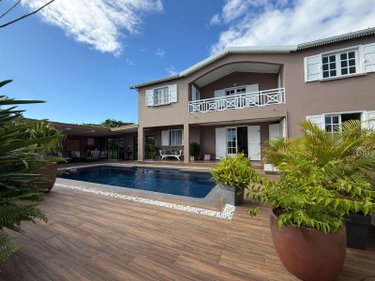 Maison a vendre Sainte-Marie 97438 Réunion 154 m2 4 pièces 498750 euros