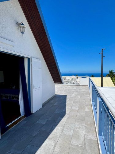 Maison a vendre Saint-Pierre 97410 Réunion 215 m2 7 pièces 765000 euros