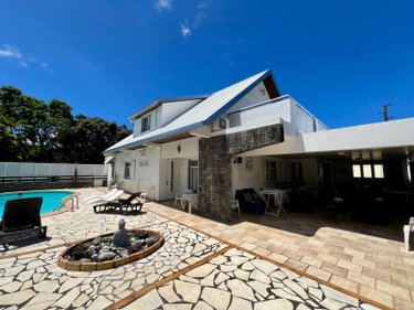Maison a vendre Saint-Pierre 97410 Réunion 215 m2 7 pièces 765000 euros