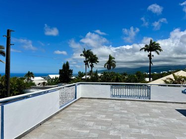 Maison a vendre Saint-Pierre 97410 Réunion 215 m2 7 pièces 765000 euros