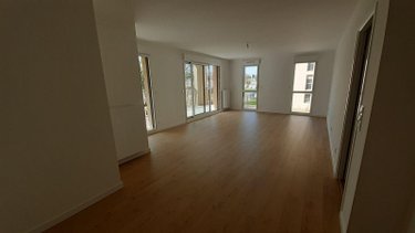 Location appartement Vitré 35500 Ille-et-Vilaine 78 m2 3 pièces 835 euros