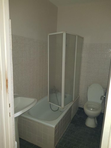 Location appartement Saint-Trivier-de-Courtes 01560 Ain 90 m2 4 pièces 520 euros