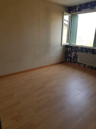 Location appartement Saint-Trivier-de-Courtes 01560 Ain 90 m2 4 pièces 520 euros