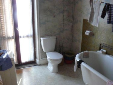 Immeuble a vendre Rambervillers 88700 Vosges 280 m2  64000 euros