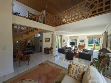 Maison a vendre Les Herbiers 85500 Vendée 254 m2 9 pièces 587000 euros