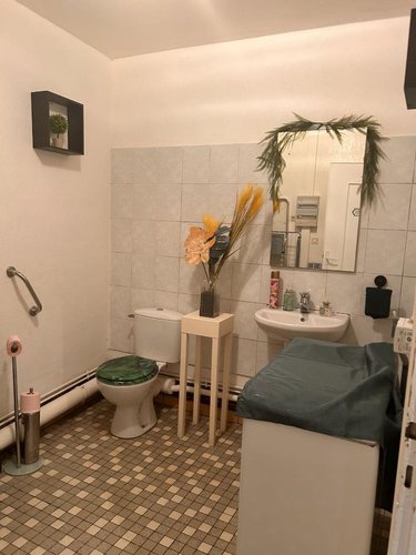 Fonds et murs commerciaux a vendre Tanlay 89430 Yonne 60 m2  33600 euros