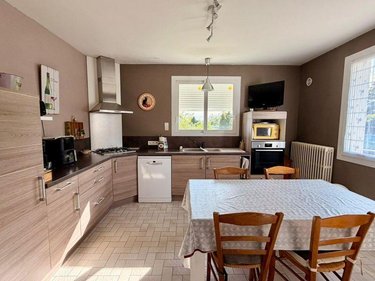Maison a vendre Saint-Amand-Montrond 18200 Cher 109 m2 6 pièces 163200 euros