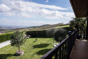 Maison a vendre Pruzilly 71570 Saône-et-Loire 190 m2 5 pièces 365000 euros