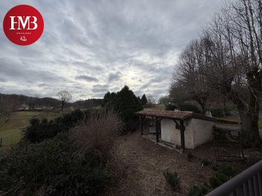 Maison a vendre Roumégoux 15290 Cantal 140 m2 10 pièces 73850 euros