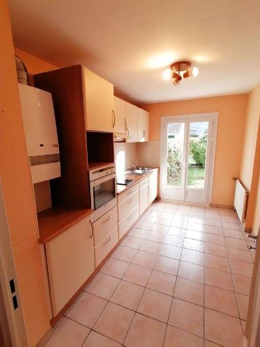 Location appartement Vern-sur-Seiche 35770 Ille-et-Vilaine 65 m2 3 pièces 705 euros