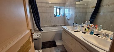 Immeuble a vendre Saint-Aubin-du-Cormier 35140 Ille-et-Vilaine  271700 euros